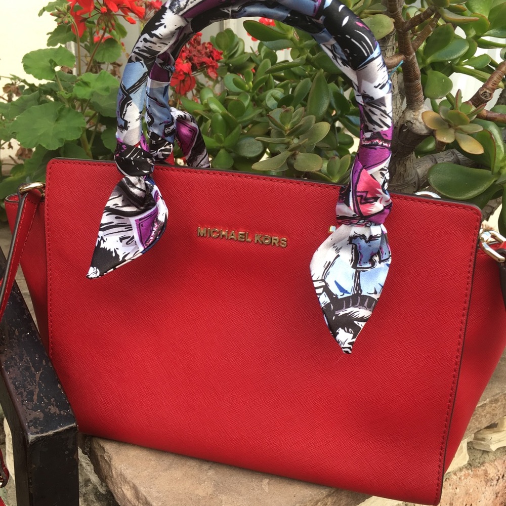 Michael Kors authentic - Picture 2 of 6